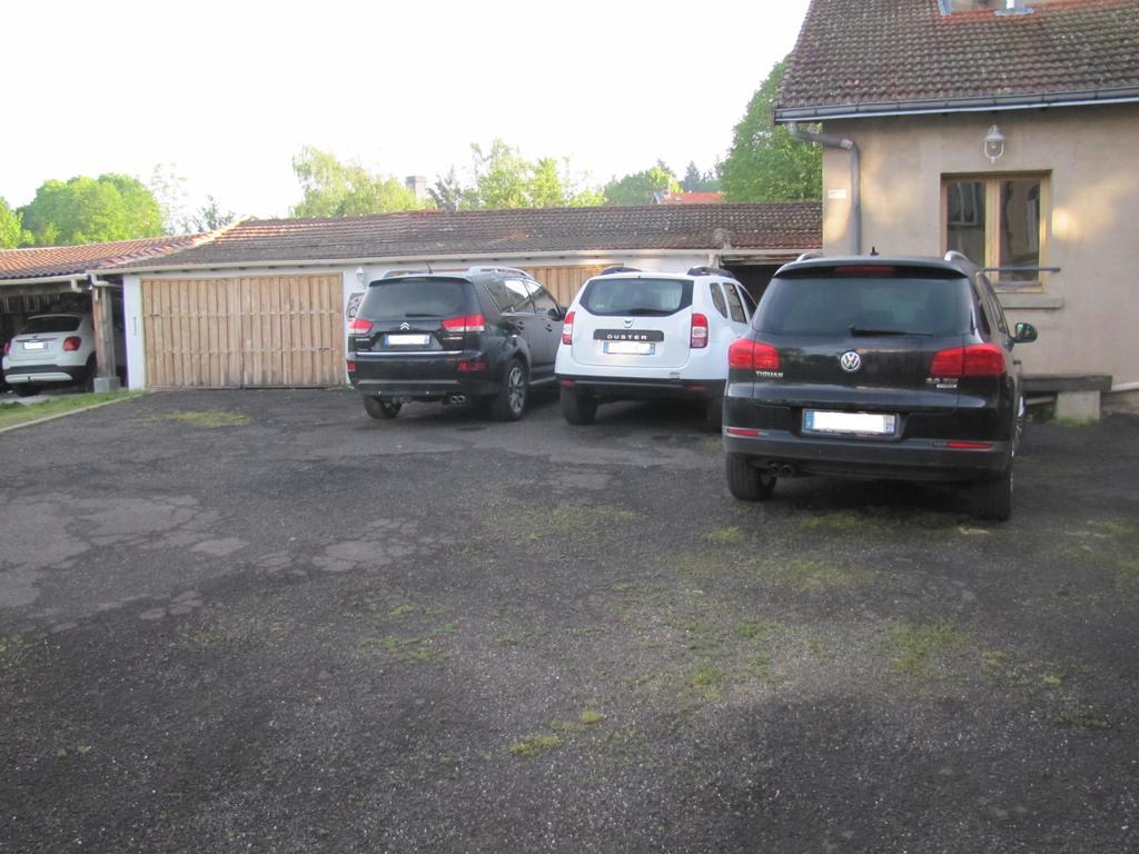 Leclosdipontine L'Ecole Des Demoiselles Pontgibaud Exteriér fotografie
