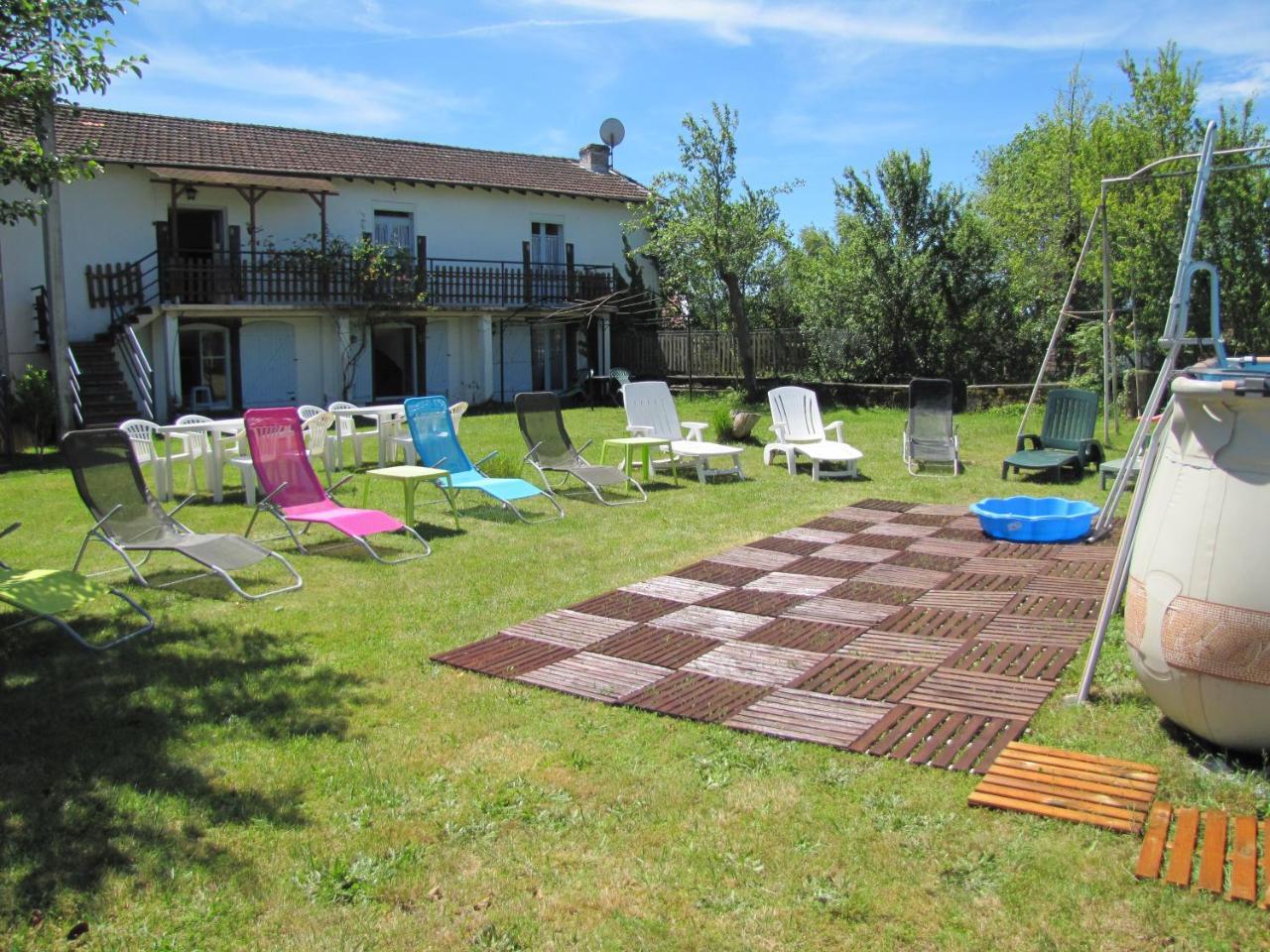 Leclosdipontine L'Ecole Des Demoiselles Pontgibaud Exteriér fotografie